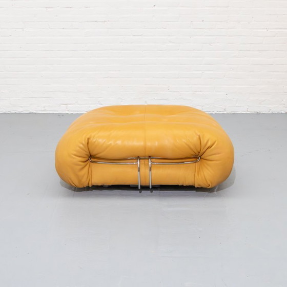 Image 1 of Pouf Cassina Scarpa Soriana