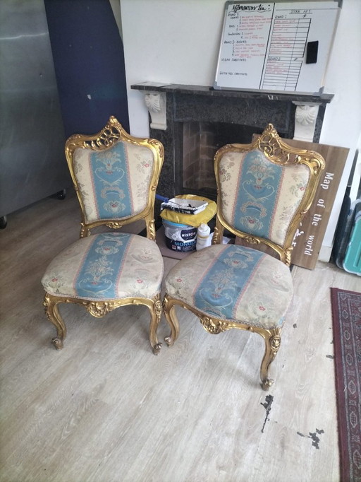 Divano francese vintage e sedie abbinate