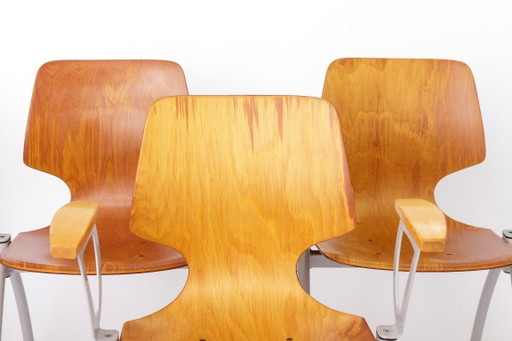 Set of 4 Vintage Pagholz Stackable Chairs, Industrial Dining Chairs, Germany 1970s, Beech Wood Armrests