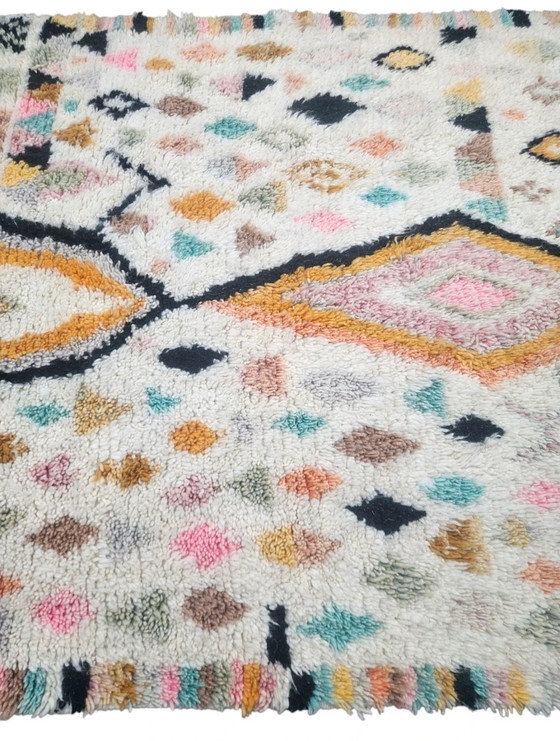Image 1 of Handgeknoopt oosters wol Berber tapijt Modern Azilal 150x263cm