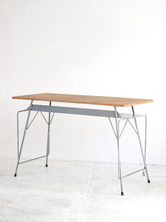 Image 1 of Escritorio Willy Van der Meeren Tubax