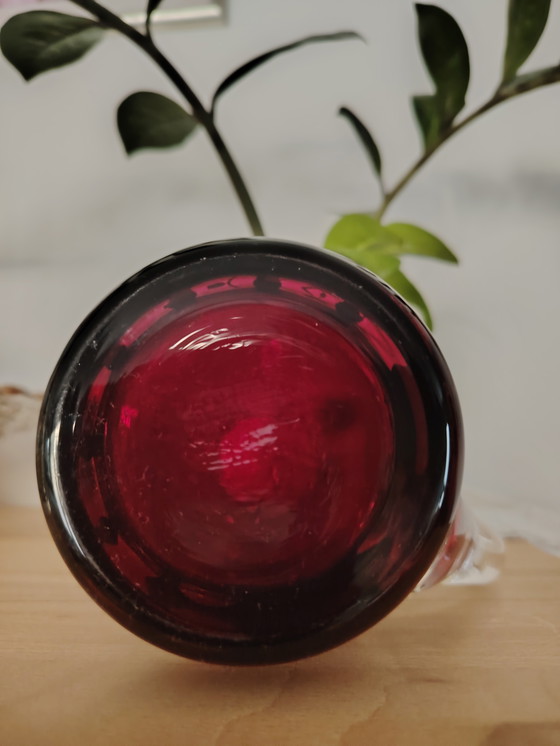 Image 1 of Pichet en verre d'art Hirtreiter, rouge rubis, motif de chasse, motif de forêt, fait main, soufflé à la bouche, non utilisé