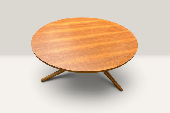 Image 1 of Eet- en theetafel van Jürgen Bally voor begeleid wonen, verstelbare tafel