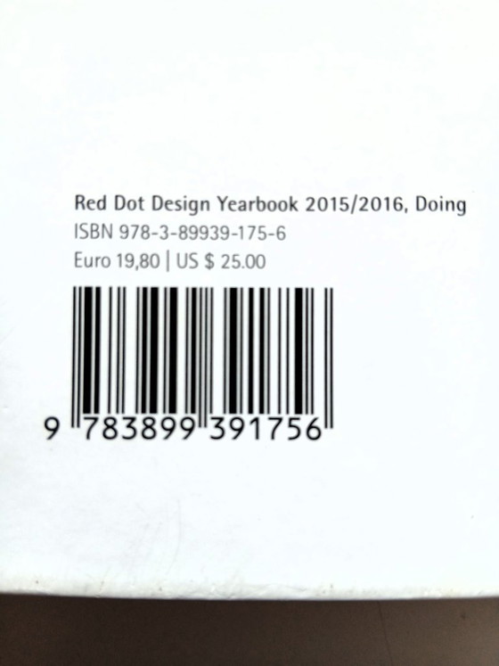 (W035) Red Dot Design Yearbook: Wo Spitzendesign beginnt – Kaffeetisch-Bücher, Paper (photo 3 of 9)