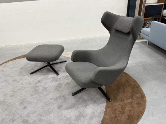Image 1 of Vitra Grand Repos con poggiapiedi grigio melange