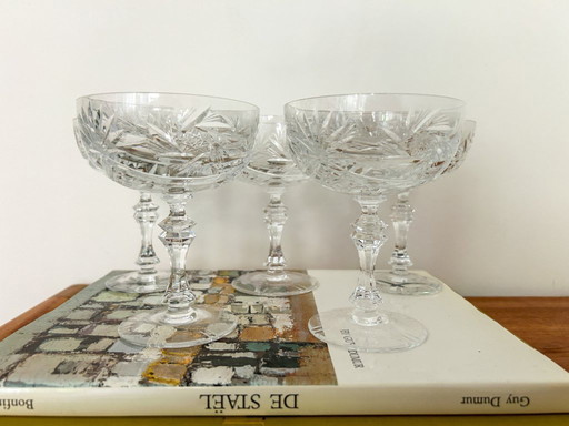 5 coppe di champagne Kristal vintage