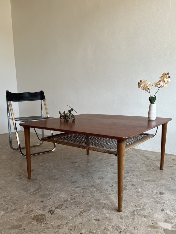 Image 1 of 1x Originele "Gustav Bahus jaren 60" salontafel van teakhout met papieren koordplank, Noorwegen!!