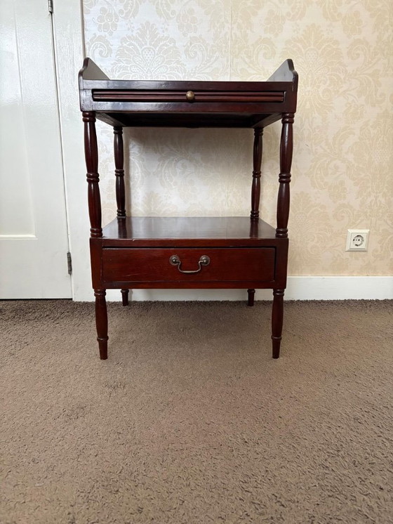 Image 1 of Tables de chevet La Grange en acajou brun avec tiroir