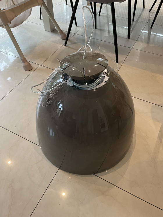 “Pair of Artemide Nur-Gloss-Ernesto Gismondi pendant light” – Pendant lamps, Glass, Metal (photo 2 of 10)