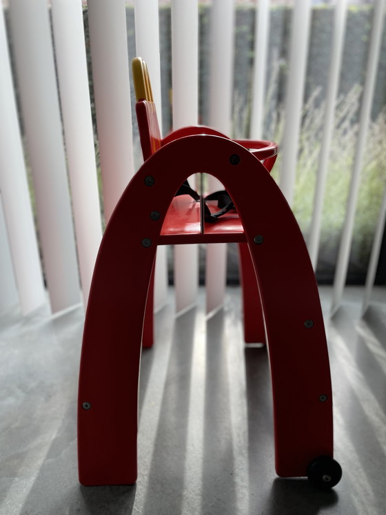 Image 1 of Silla alta MacDonalds