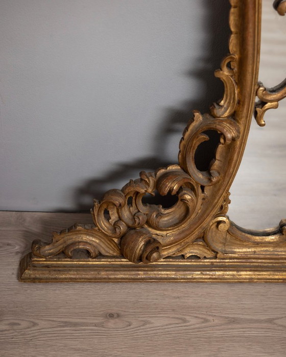 Image 1 of LARGE EARLY 20TH CENTURY BAROQUE STYLE GILDED WOOD WALL MIRROR