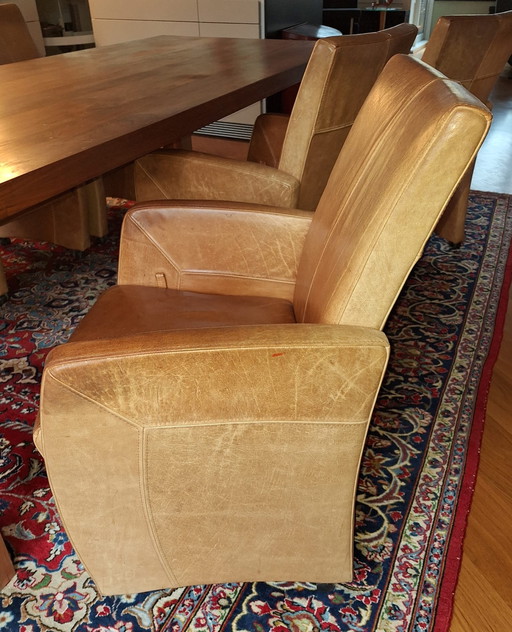 Mesa de comedor de nogal con 6 sillas