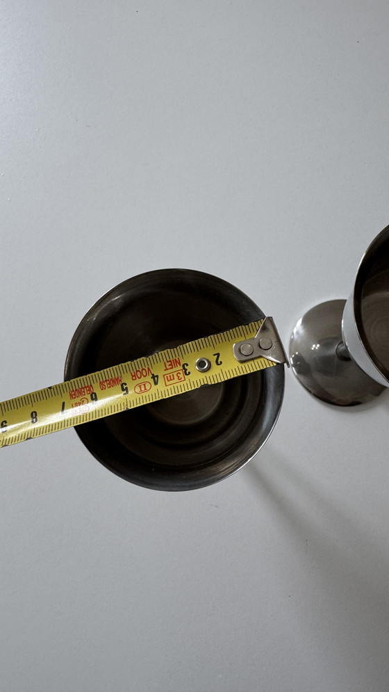 Image 1 of Paar vintage roestvrijstalen bekers - tijdloos en decoratief