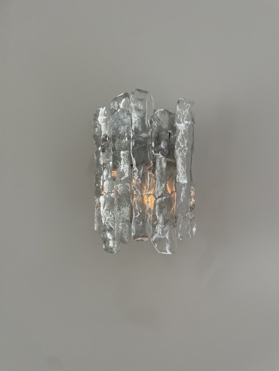 Image 1 of Lámparas de pared de cristal de hielo de Kalmar, Austria, década de 1970, juego de 2