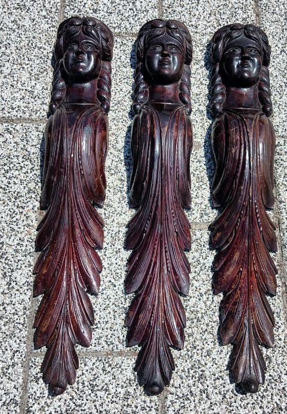 Image 1 of Cariatide scolpita in legno antico 3: Donna