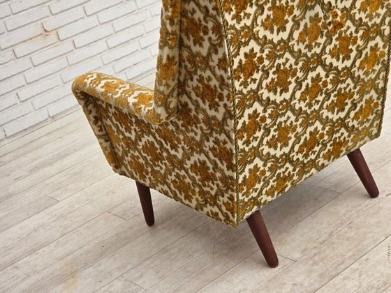 Fauteuil danois à dossier haut des années 1970, tissu d'ameublement marron/beige, bois de teck. – Textile (photo 10 of 13)