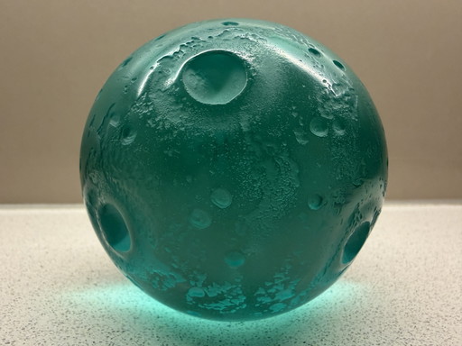 Bijzonder ZBS Železný Brod Sklo – Turquoise “Moon Landscape” Glazen Bol