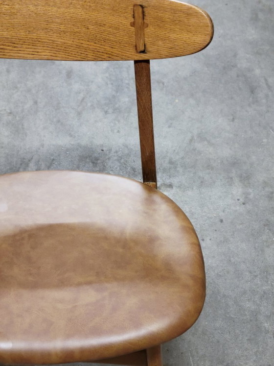 Sedia Hans J. Wegner CH30 in rovere, Carl Hansen & Søn – Sedie da pranzo, Wood, Vintage (photo 8 of 8)