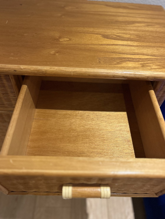 Image 1 of Prachtige lade kast uit de jaren 80 met rotan en bamboe.
