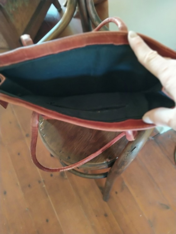 Image 1 of Vintage Leather Ladies Handbag Brand Il Cigno