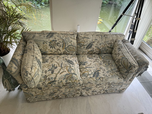 2 Tweezitsbankjes mit Hocker, romantisch, botanisch