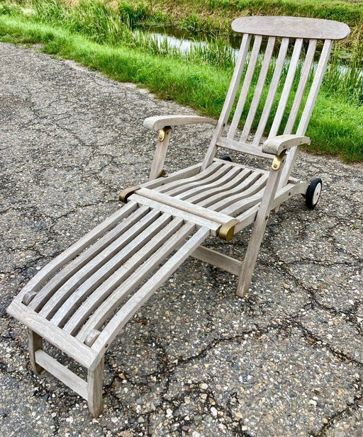 2x Barlow Tyrie deckchairs