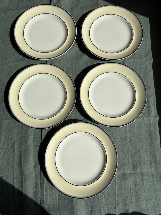 Set aus 5 Tellern Arabia Finland, aus der seltenen und beliebten Serie "Veranda". – Geschirr, Ceramic (photo 7 of 8)