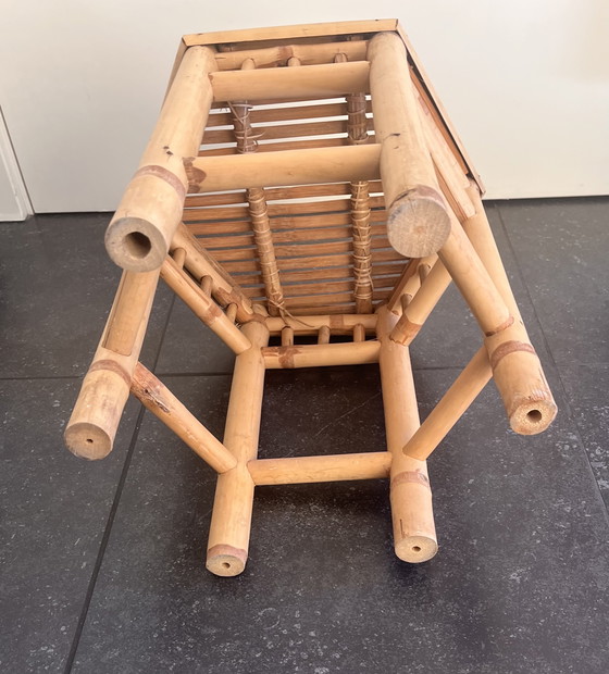 Image 1 of Bamboe bijzettafeltje