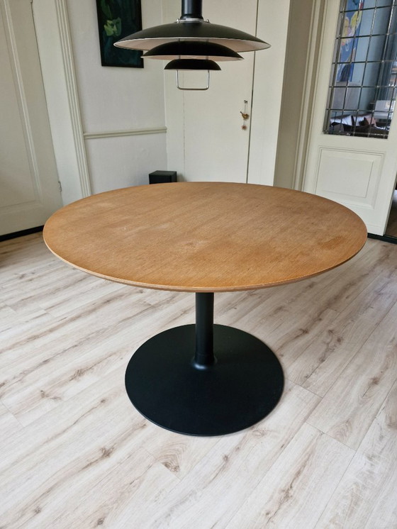 Image 1 of Dining table