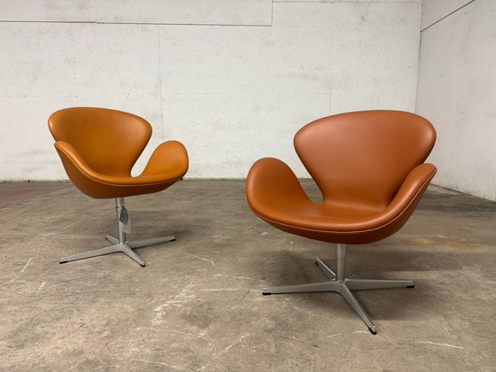Fritz Hansen Swan chair Cognac leather from 2025!! MINT CONDITION!!, Armchairs, Orange (photo 15 of 15)