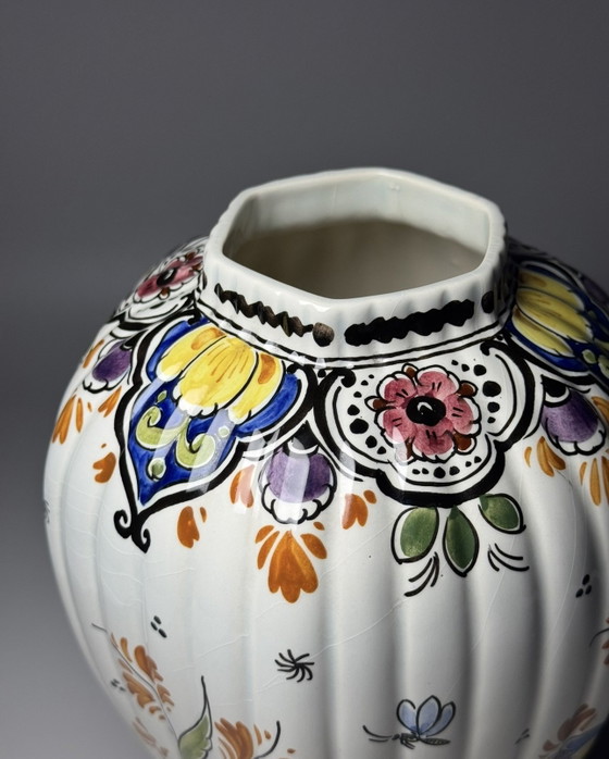 Image 1 of Hand-Painted Polychrome Delft Faience Vase Plateelbakkerij RAM, Arnhem, Netherlands
