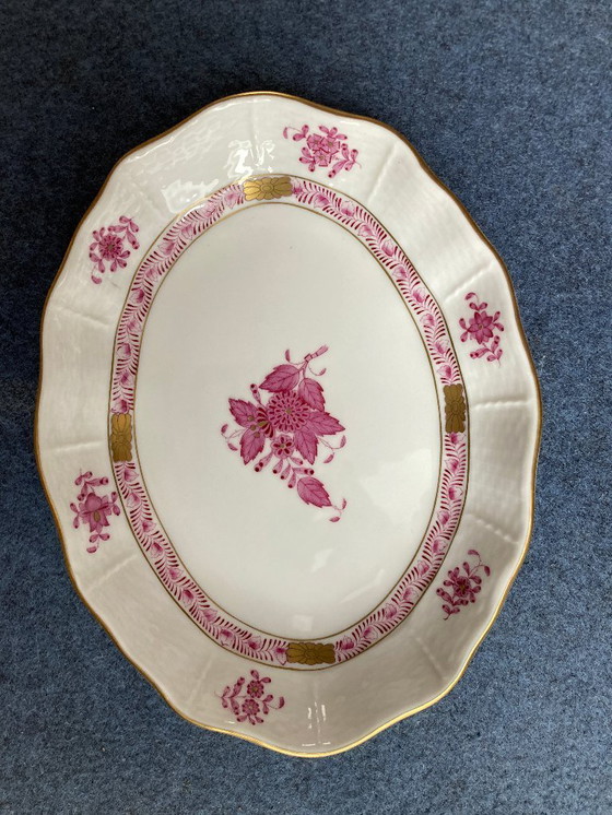 Image 1 of Cuenco pequeño de porcelana Herend con decoración floral