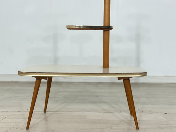 Image 1 of Vintage plantenstandaard uit het midden van de 20e eeuw | Niervormige tafel met meerdere lagen uit de jaren 60