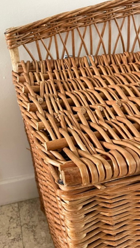 Handgemaakte, gesigneerde vintage aardewerk vaas – Ladekasten, Rattan (photo 22 of 37)