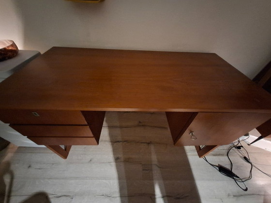 Scrivanie Vintage Retro con telaio a U - Design Danese - Anni '60, Legno, Marrone (foto 3 di 6)