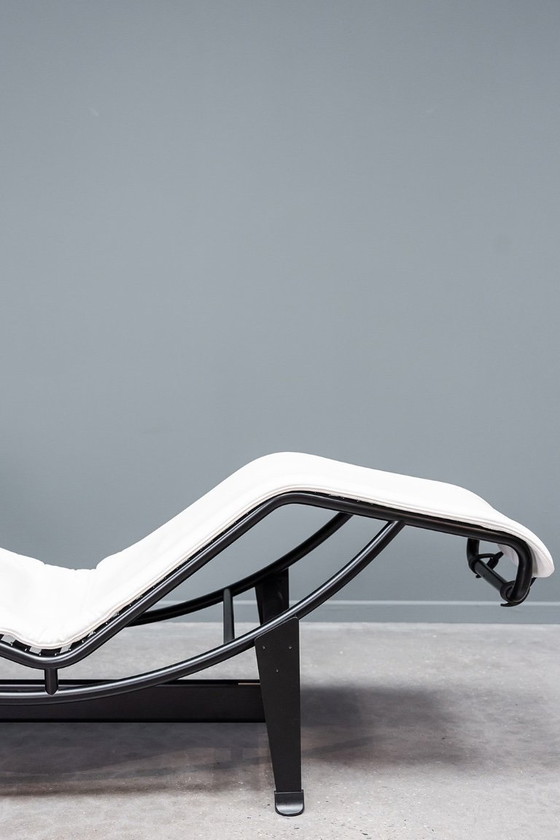 Image 1 of Corbusier LC4 chaise longue