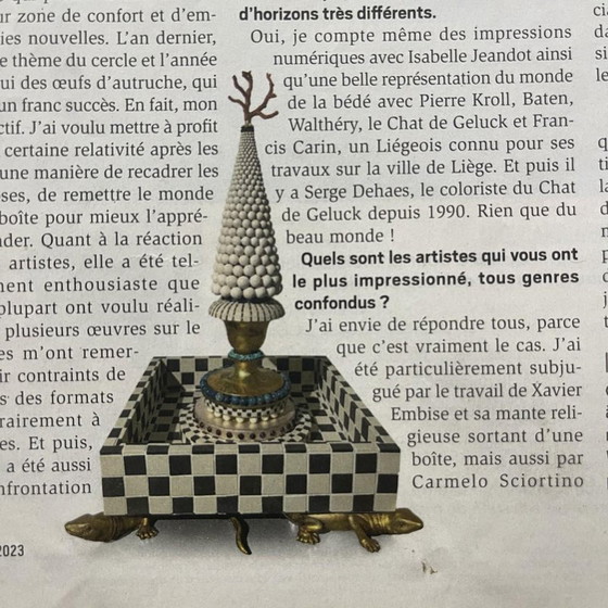 La Famiglia Sculture di Carmelo Sciortino, 2001 – Porcelain, Wood (photo 5 of 6)