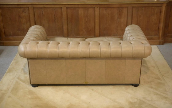 Beige leather Chesterfield sofa handmade in England. – 3-5 seaters (photo 14 of 15)