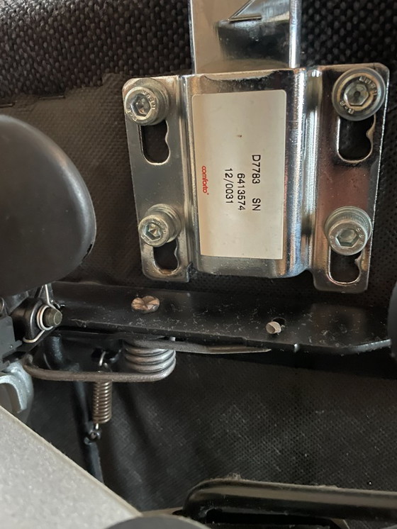 Image 1 of Chaise de bureau Haworth Comforto grise et noire à 5 pieds réglable