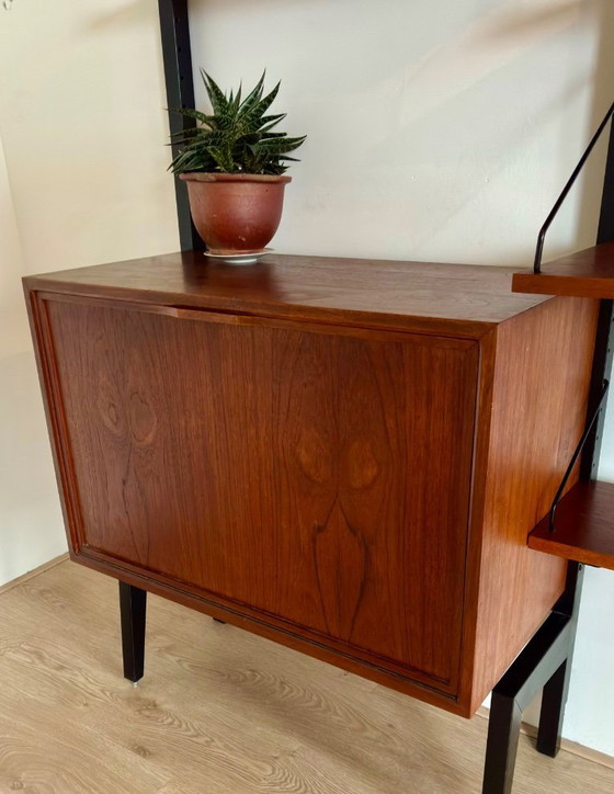 Image 1 of Vintage design Paul Cadovius wall system 3 modules