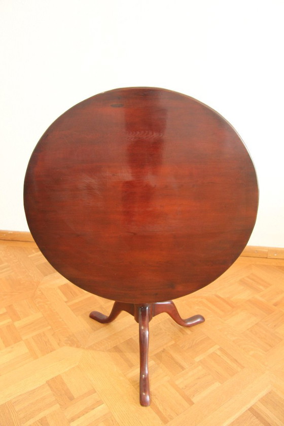 Image 1 of Mesa redonda hermosa y detallada (plegable) madera de acajou, fa FLAMANT