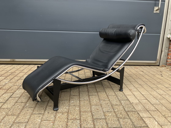 Image 1 of Originele Cassina Lc4 Le Corbusier in Topstaat!! Zwart/chroom