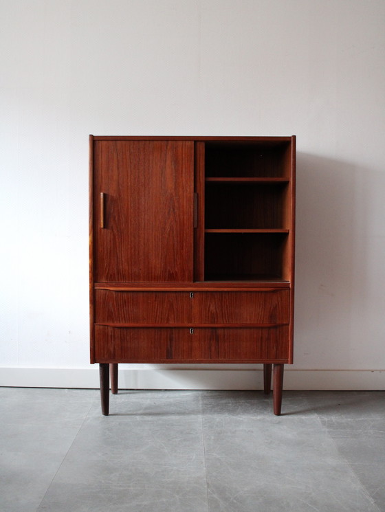 Image 1 of Mobiletto da parete vintage in teak danese