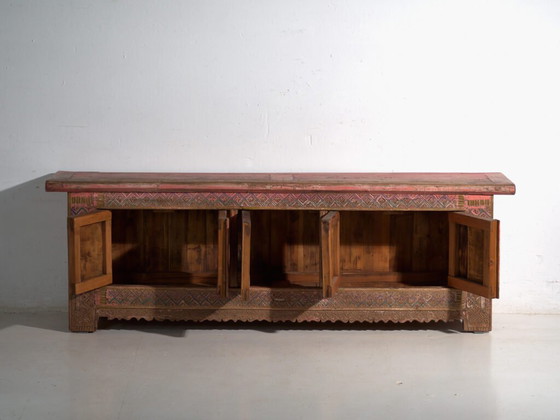 Antique low carved sideboard in fir wood – China, circa 1930 – Iron (photo 35 of 40)