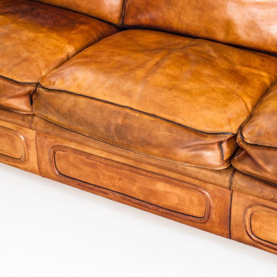 Canapé et deux fauteuils Roche Bobois. Vintage. Cuir de buffle. France, années 80. – Canapés 3 places (photo 10 of 24)