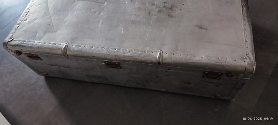 Image 1 of Vintage metalen koffer