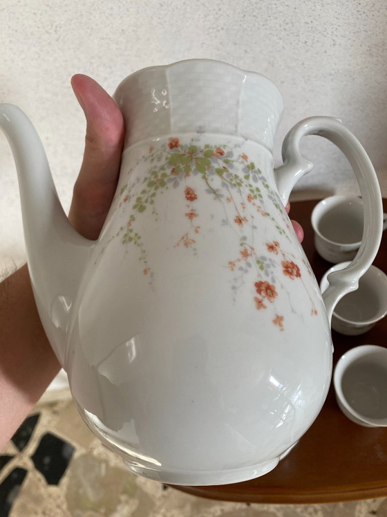 TK Thun Czechoslovakia Mid-Century Floral Porcelain Tea & Coffee Service – 15 Pieces – Crockery (photo 15 of 24)