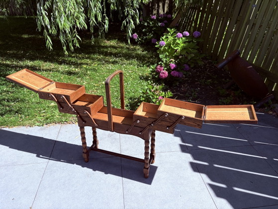 Image 1 of Costurero antiguo de roble con patas – extensible – en muy buen estado