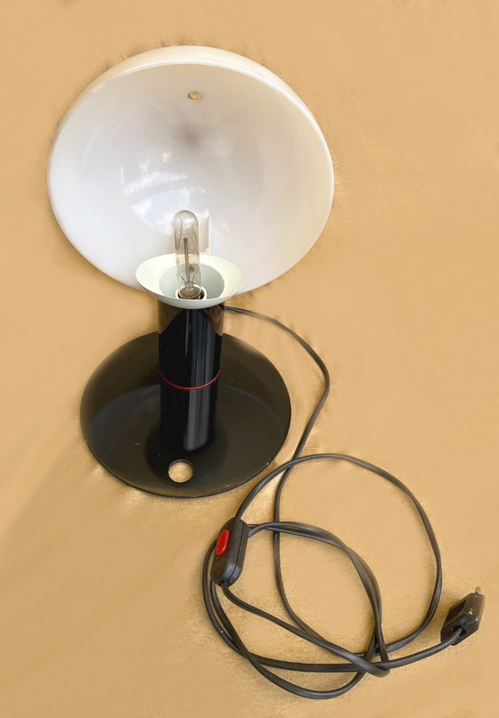 Image 1 of table lamp