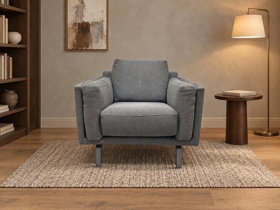 As good as new Leolux Bellice Armchair + WARRANTY, Other, Metal, Grey, Modern (photo 2 of 7)